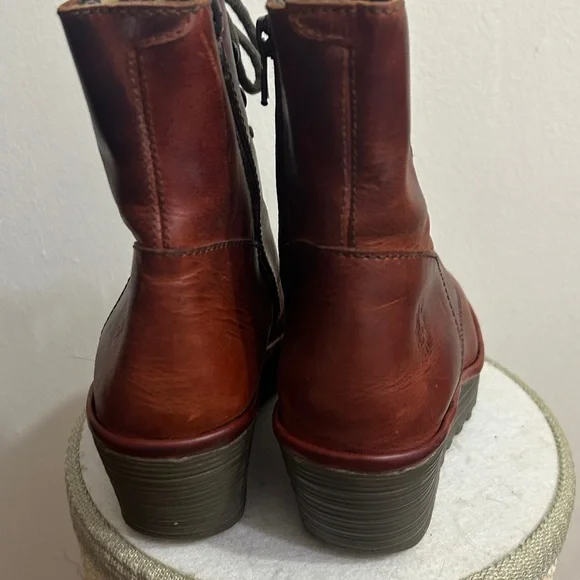 Fly London Boots.Size 37. Good Condition - Picture 4 of 6